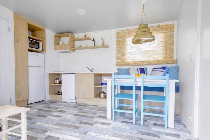 Camping pour 5 personnes, avec sauna ainsi que jacuzzi et bassin pour enfant sur la Costa Dorada - 4