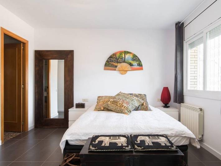 Ferienwohnung für 6 Personen, mit Balkon und Terrasse sowie Garten und Pool in Castelldefels - 2