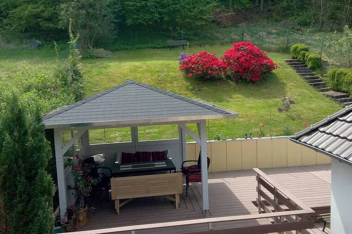 Ferienhaus für 11 Personen, mit Whirlpool und Terrasse sowie Garten und Sauna