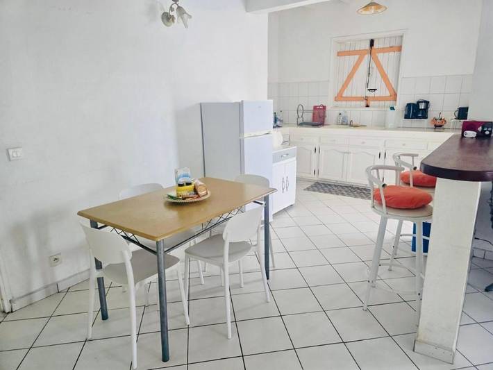 Gîte pour 4 personnes, avec terrasse dans Plage des Raisins Clairs - 3