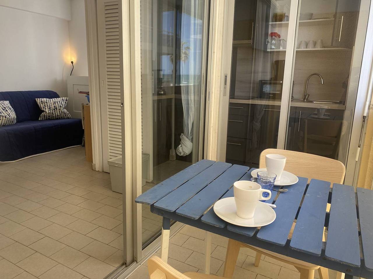 Geheel appartement, 2-Room Apartment with Air Conditioning and Wifi Near Beach in Canet-en-Roussillon, Côte d'Améthyste