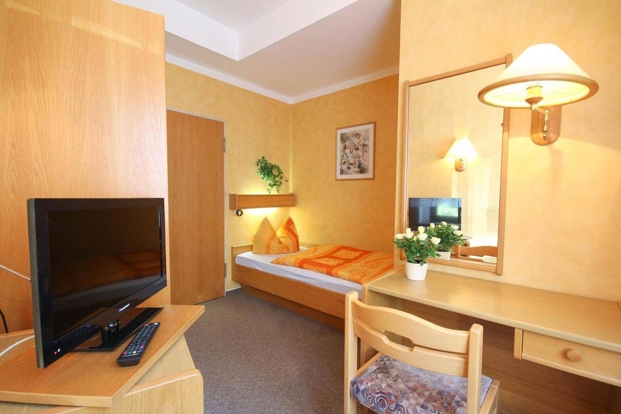 Single Room in Auerbach, Chemnitz und Umgebung