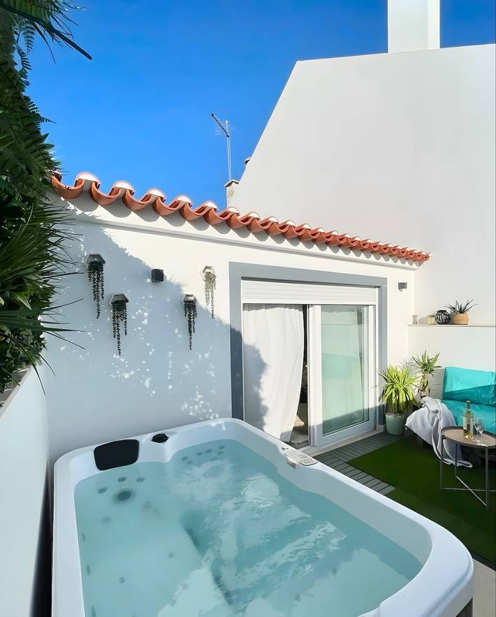 Casa Lusitano With Jacuzzi by Valada Village in Valada, Tejo River