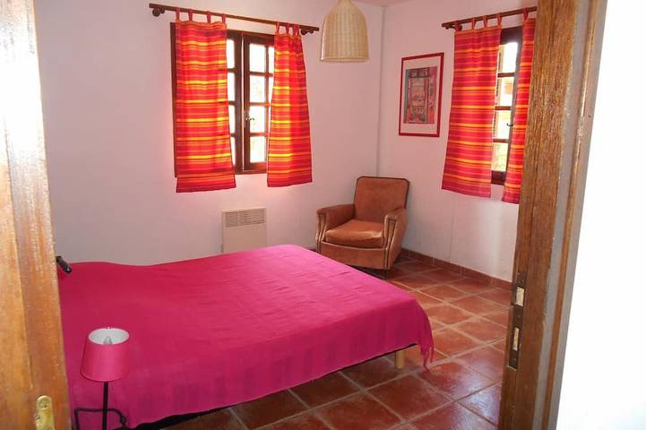 Location de vacances pour 9 personnes, avec jardin et balcon, animaux acceptés dans Plage de Fautea - 2