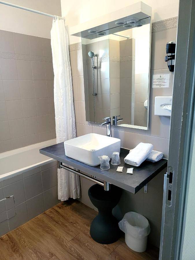 Hôtel pour 3 personnes, avec vue, animaux acceptés à Corte - 2
