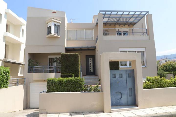 Villa für 8 Personen, mit Balkon und Terrasse sowie Garten in Bodrum