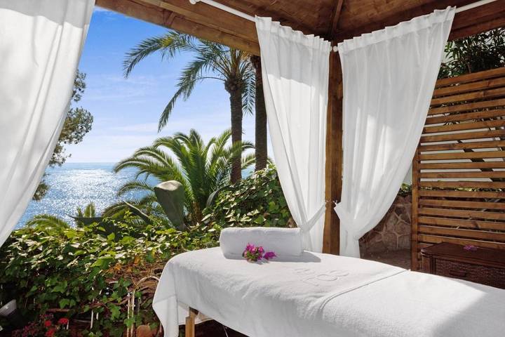 Hôtel pour 5 personnes, avec piscine et sauna ainsi que jardin et jacuzzi à Illetes - 4