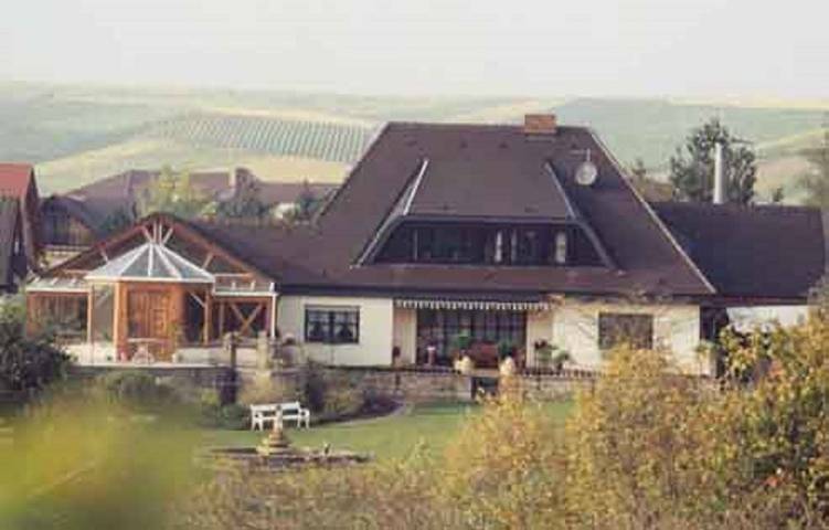 Ferienwohnung für 2 Personen, mit Balkon und Balkon/Terrasse sowie Garten in Fränkisches Weinland - 2