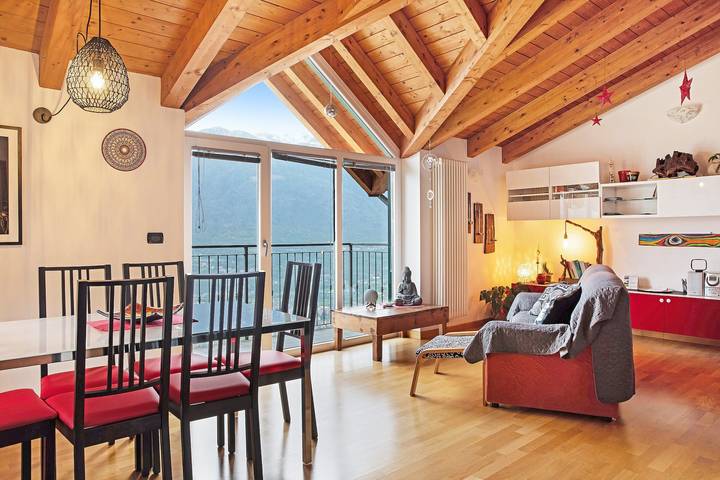 Appartamento per 6 persone, con Balcone e Giardino