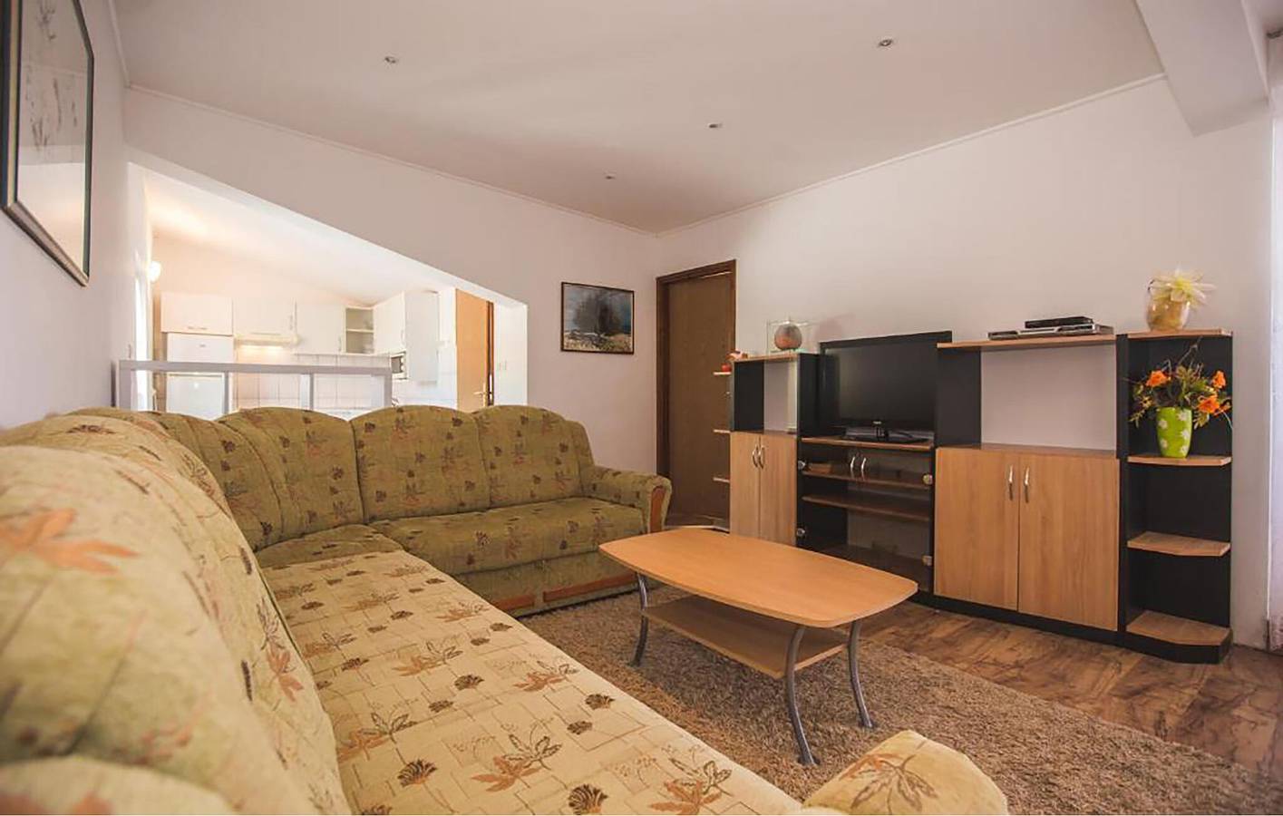 Geheel vakantieappartement, Vakantieappartement voor 6 personen met zwembad in Kampor, Rab