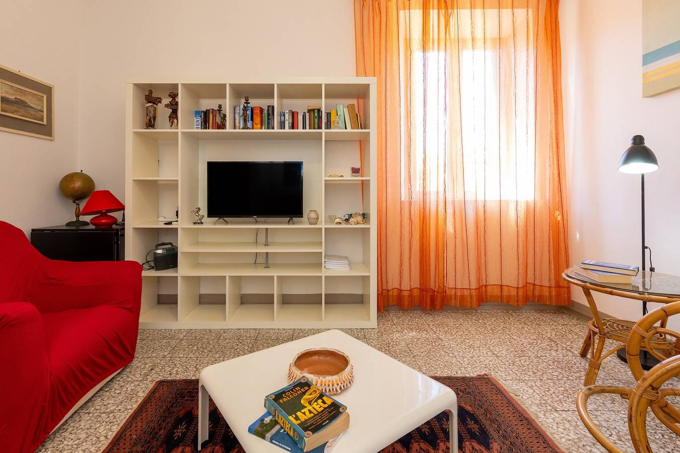 Ganze Wohnung, Ferienwohnung 'Appartamento Vista Mare' mit Meerblick, Wi-Fi und Klimaanlage in San Vincenzo, Etruskische Küste
