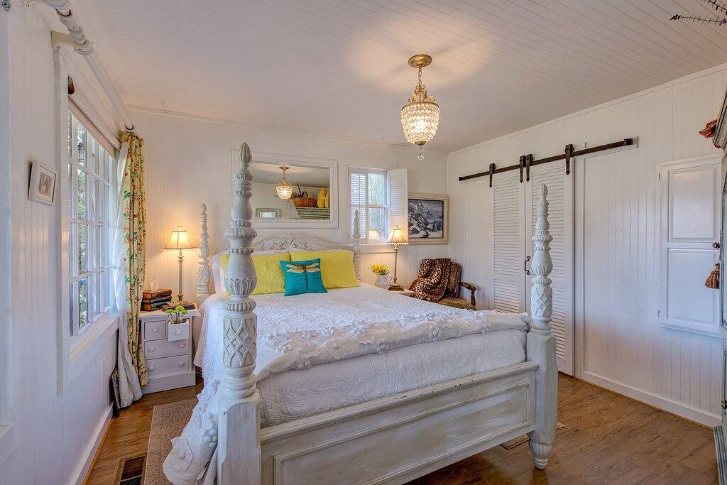 Ruhige abgelegene Hütte mit 4 privaten Wasserfällen und Wegen! in Macon County