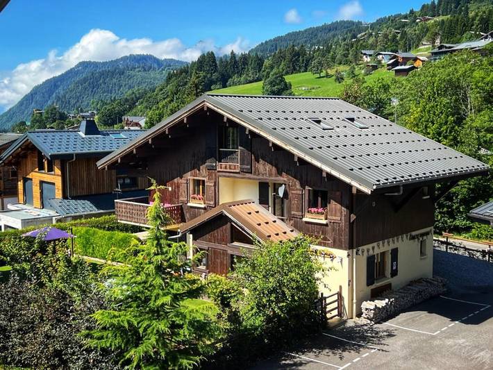 Chambre d’hôte pour 5 personnes, avec jacuzzi et jardin, adapté aux familles
