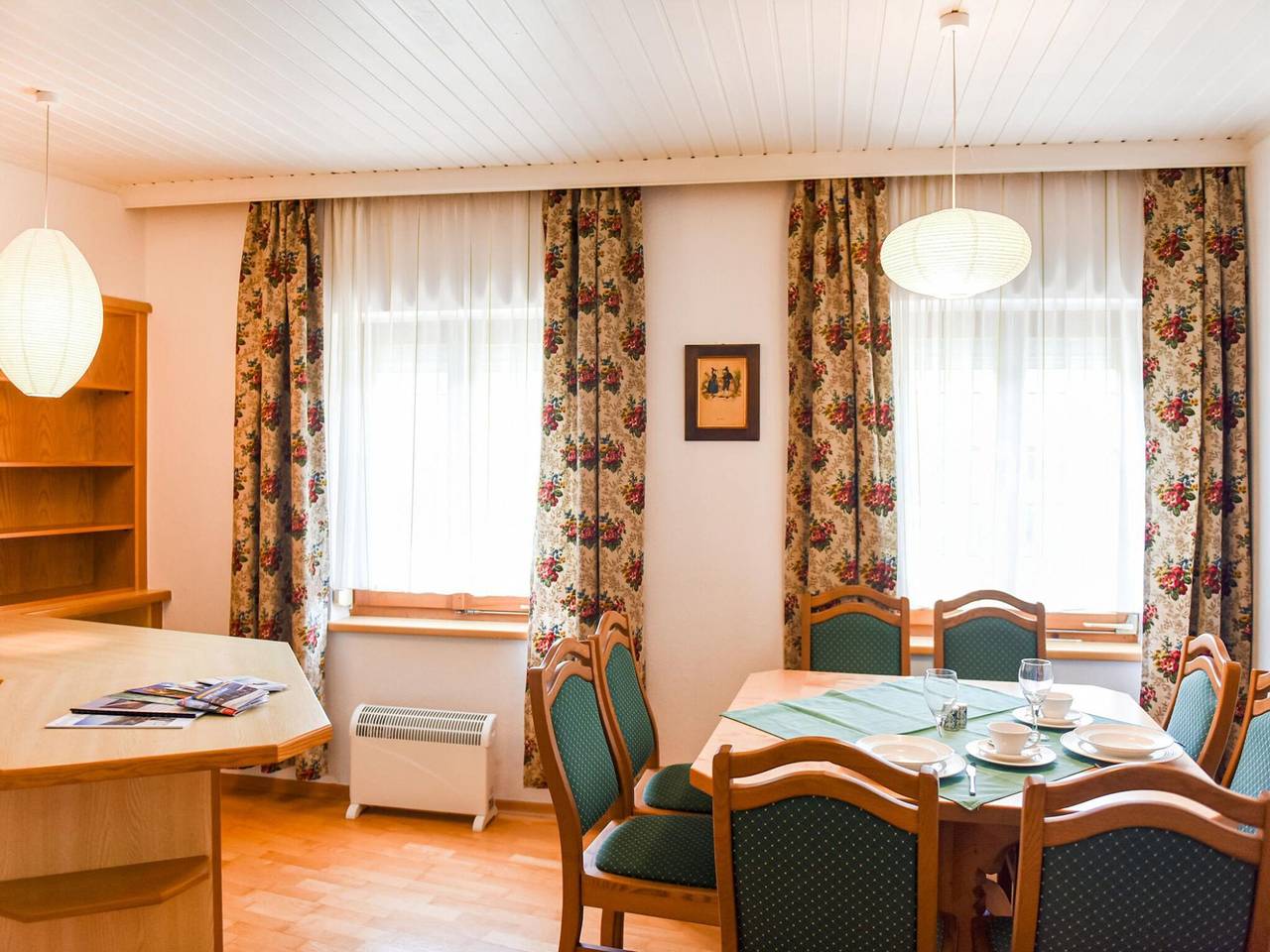 Ganze Wohnung, Scenic Apartment in Rattenberg near Reintaler See Lake in Rattenberg, Kitzbüheler Alpen