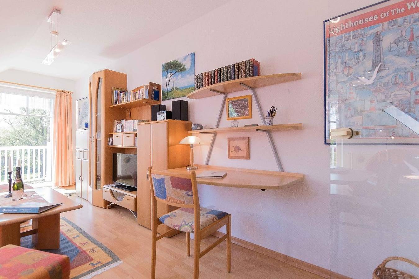 Ganze Wohnung, Dachgeschoss-Wohnung 3.4 im Haus zum Strand im Ostseebad Wustrow in Wustrow, Fischland