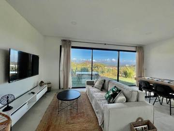 Villa pour 6 personnes, avec terrasse ainsi que jardin et vue à Ajaccio