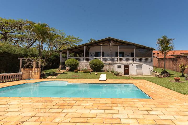 Casas e apartamentos de temporada para 12 pessoas, com jardim, com animais de estimação em Bragança Paulista