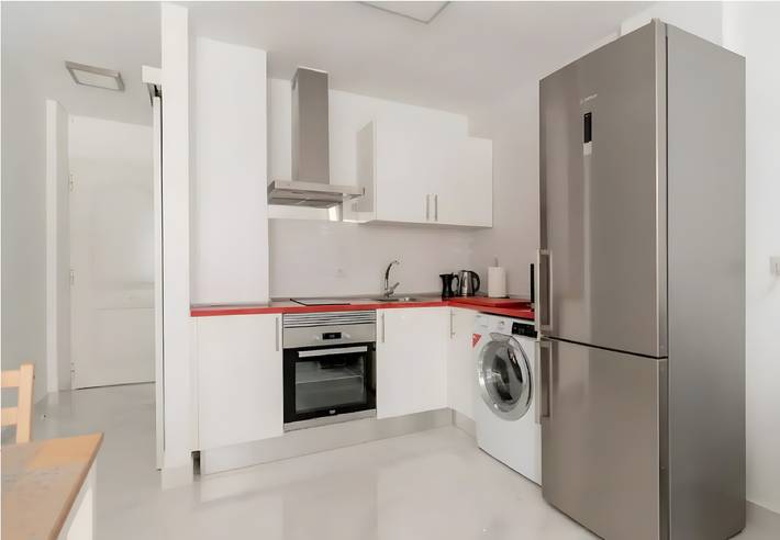 Entire apartment, Vacation Apartment 'Rayito De Sol 2' with Shared Pool, Wi-Fi and Air Conditioning in Maspalomas, San Bartolomé de Tirajana