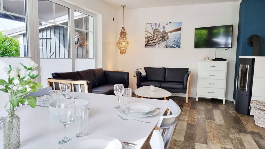 Ferienhaus für 6 Personen, mit Sauna und Garten in Blekendorf