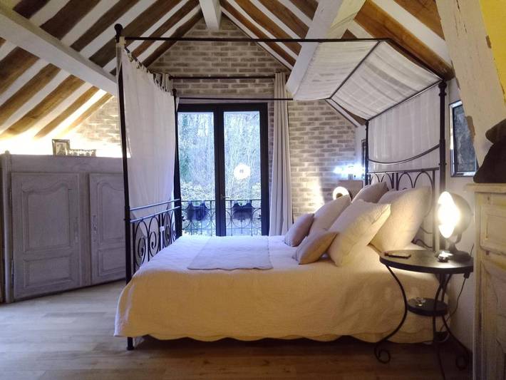 Location de vacances pour 2 personnes, avec Terrasse ainsi que Jardin et Vue à Rochefort-en-Yvelines