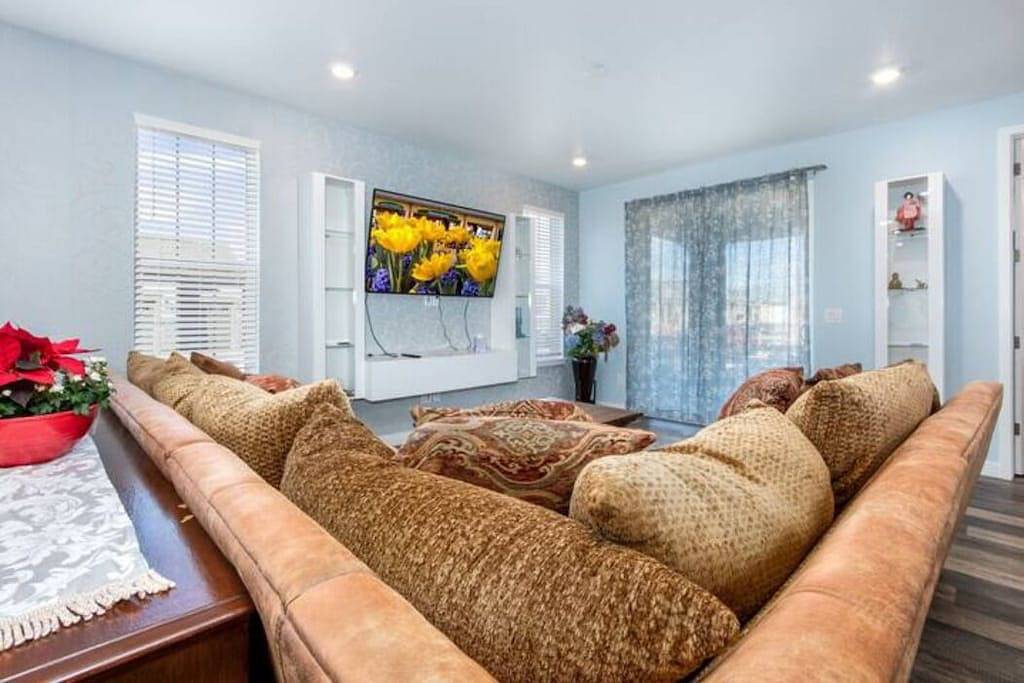 5K Monthly Special! 3Bd2Ba Littleton New and Large Ranch Home Close to Mountain in Ken Caryl, Jefferson County