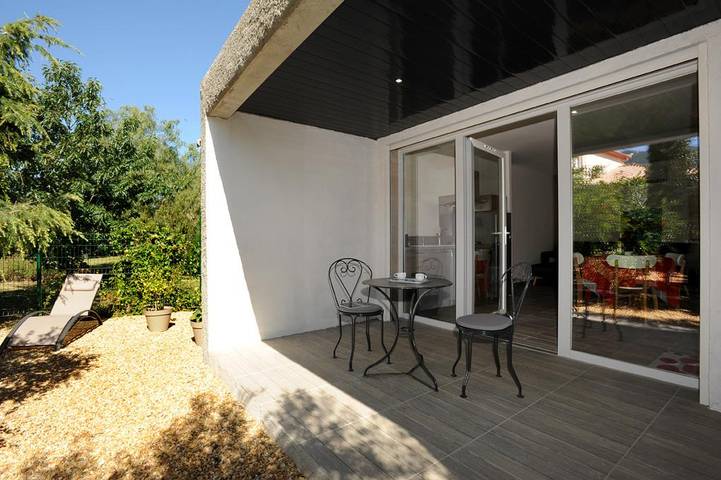 Gîte pour 2 personnes, avec Terrasse et Jardin