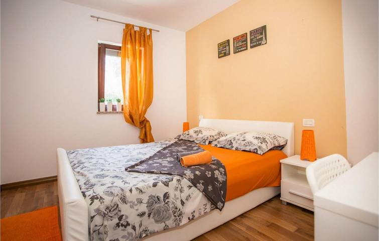 Ferienhaus für 4 Personen, mit Terrasse und Garten in Porec und Umgebung - 4