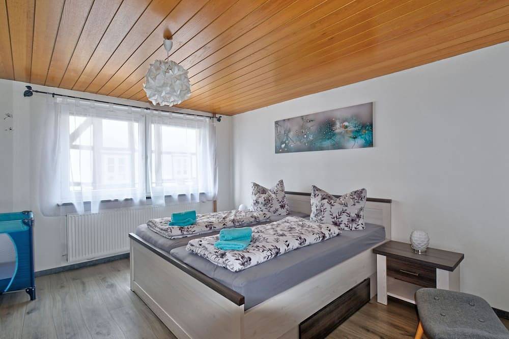 Ganze Wohnung, Ferienwohnung Born 2 in Schieder-Schwalenberg, Kreis Lippe