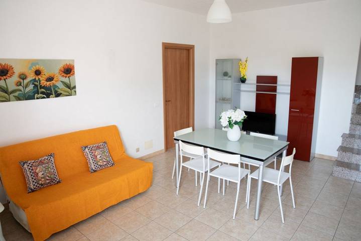 Appartement entier, Appartement de vacances pour 5 personnes avec balcon/terrasse in Santa Maria del Focallo, Ispica