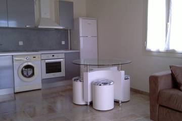 Gîte pour 5 personnes, avec terrasse à Lucciana