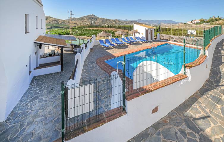 Encantador apartamento de 150 m² con piscina cerca de Río de Companillas in Campanillas, Almogía
