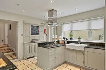 Holiday Home for 8 People in Sidmouth, Jurassic Coast, Photo 4