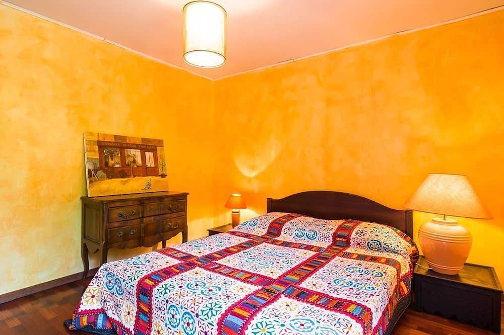 Casa / villa - 8 cuartos - 8/10   Personas in Auriol, Marsella region