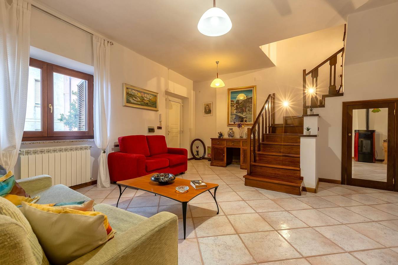 Ferienhaus 'Delle Fate' mit Bergblick, privatem Garten und Klimaanlage in Giave, Sassari Provinz