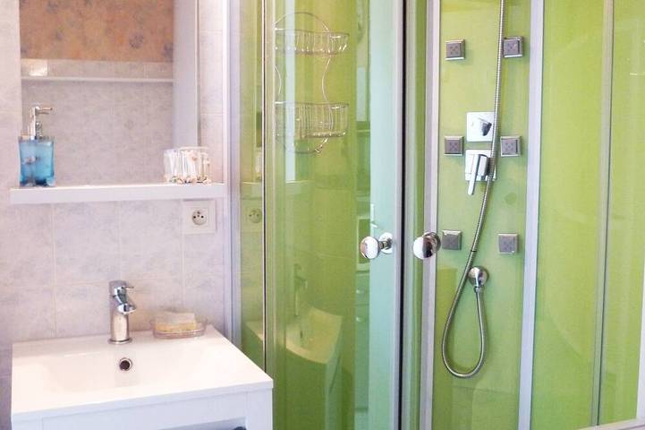 Gîte pour 4 personnes, avec balcon et jardin dans Plage des Govelins - 4