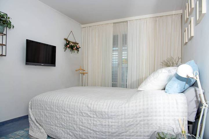 Ganze Wohnung, Zentrale Lage! Moderne und heimliche Wohnung. in Davos Platz 1, Davos