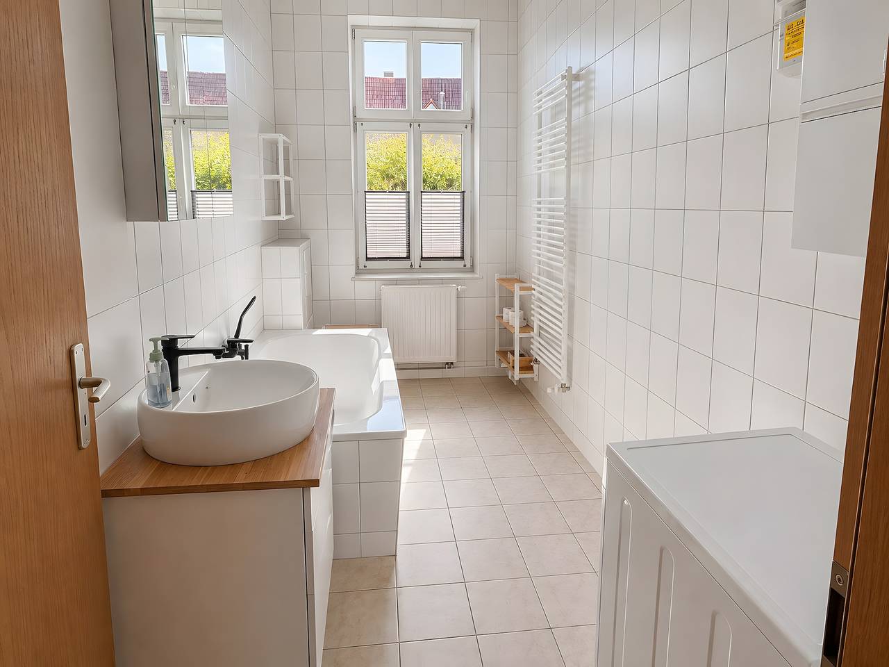 Ganze Wohnung, Ahlbeck 'Agape 2-Raum Appartment' für 2 bis 4 Personen, 250m zum Strand in Drei Kaiserbäder, Heringsdorf