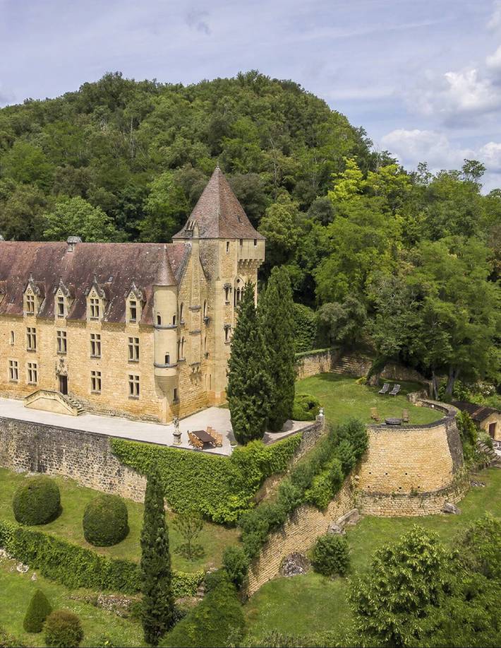 Château pour 20 personnes avec bassin pour enfant in Carlux, Périgord Noir