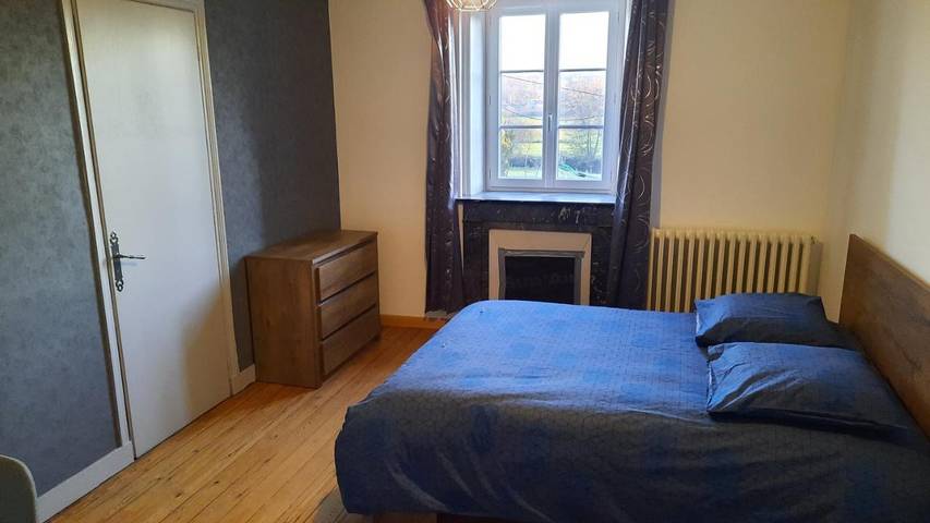 Appartement entier, Apartment in Condé-sur-Sarthe, Région d'Alençon