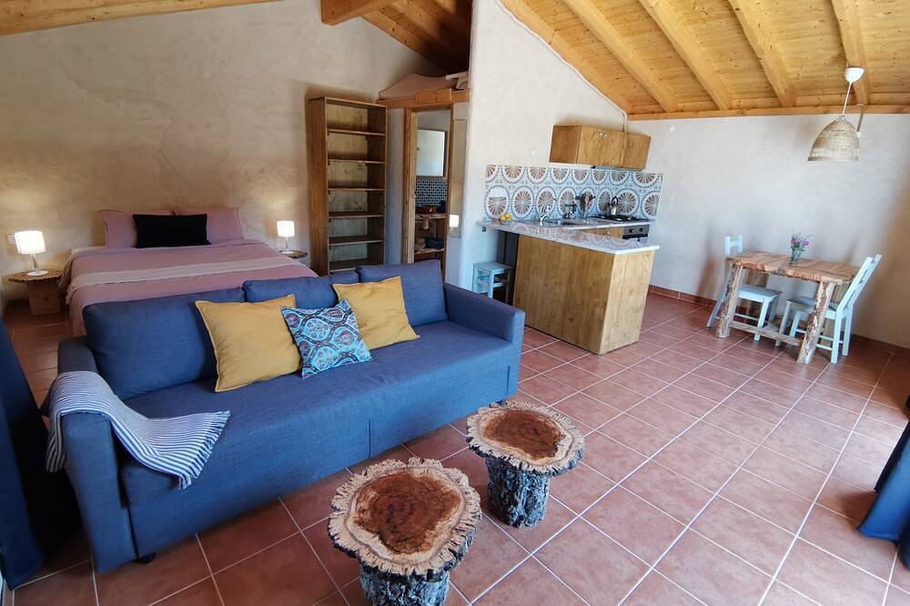 Ganze Wohnung, New built studio, in nature close to the beach in Odeceixe, Costa Alentejana