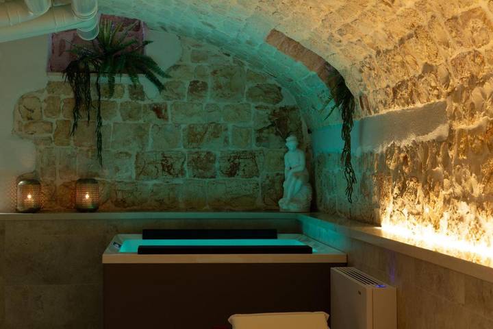 B&b per 4 persone, con sauna e idromassaggio nonché balcone a Turi