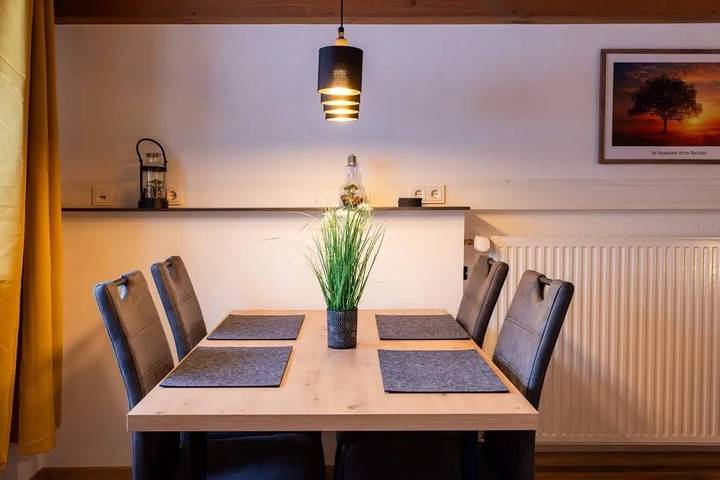Ganze Ferienwohnung, Ferienwohnung Hans in Hohenpeißenberg, Romantische Straße