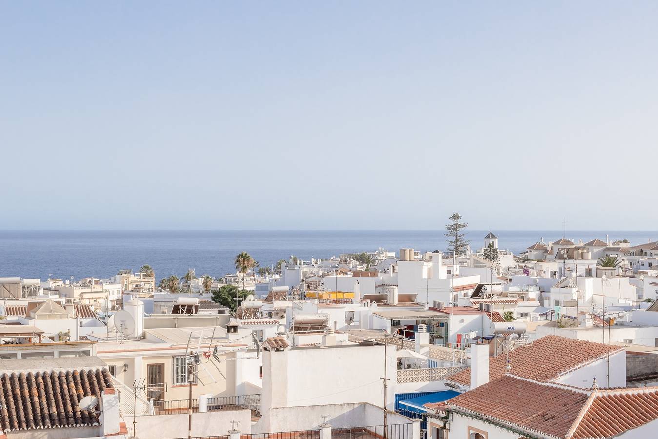 Entire apartment, Holiday Apartment “San Juan 18” with Sea View, Air Conditioning, Whirlpool & Wifi in Nerja Centre, Nerja