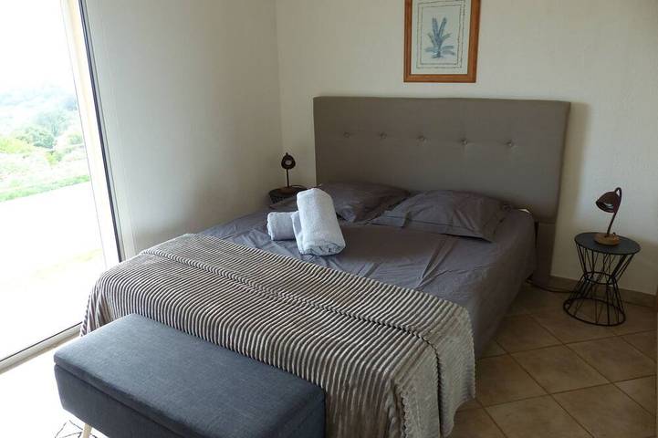 7 Bedroom House With Amazing Sea View And Swimming Pool in Porto-Vecchio, Arrondissement de Sartène