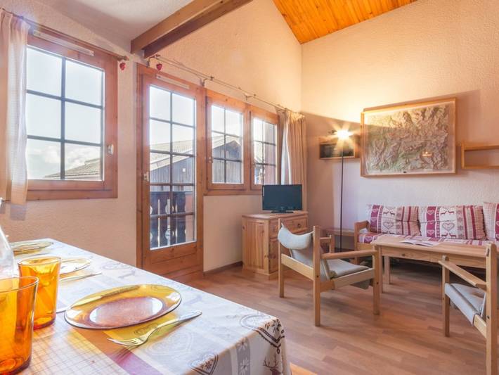 Chalet pour 8 personnes, avec balcon dans La Plagne - 2