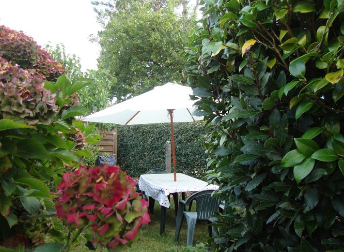 Gîte pour 4 personnes, avec jardin à Plomodiern - 2