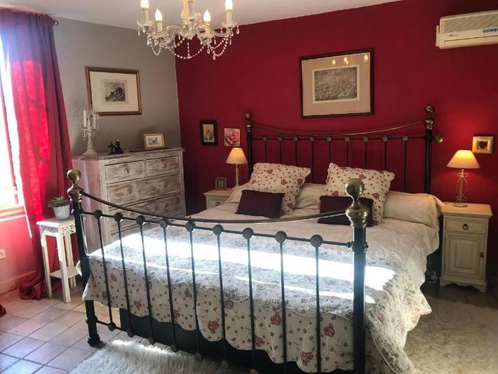 Location de vacances pour 2 personnes, avec jardin ainsi que piscine et terrasse à Les Lèves-et-Thoumeyragues - 2
