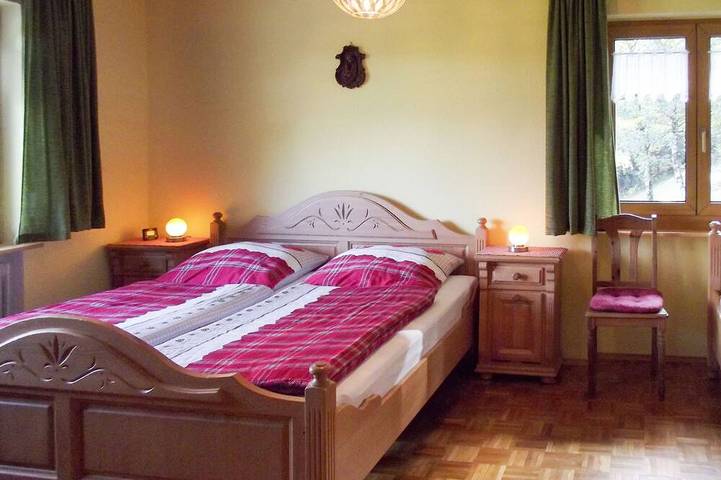 Gîte pour 3 personnes, avec balcon, animaux acceptés dans Brandmatt - 2