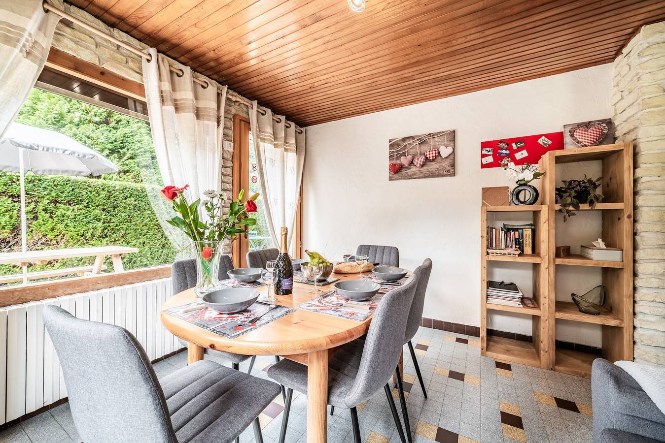 Chalet « Le Petit Chalet » avec vue sur la montagne, terrasse privée et Wi-Fi in Morzine, Les Portes du Soleil