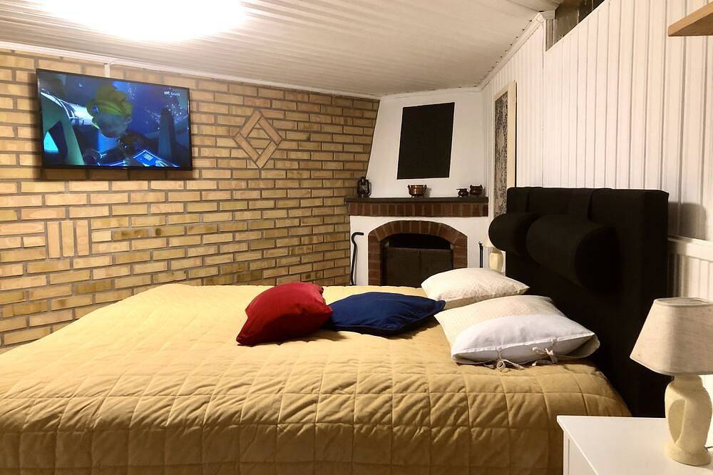 Ganze Wohnung, Wohnung im Keller in Falkenbergs und Umgebung